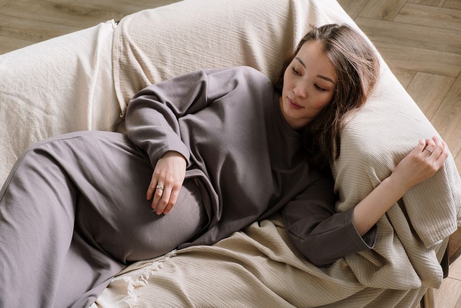 Estou grávida e muito ansiosa — é normal? Pode afetar o bebê?