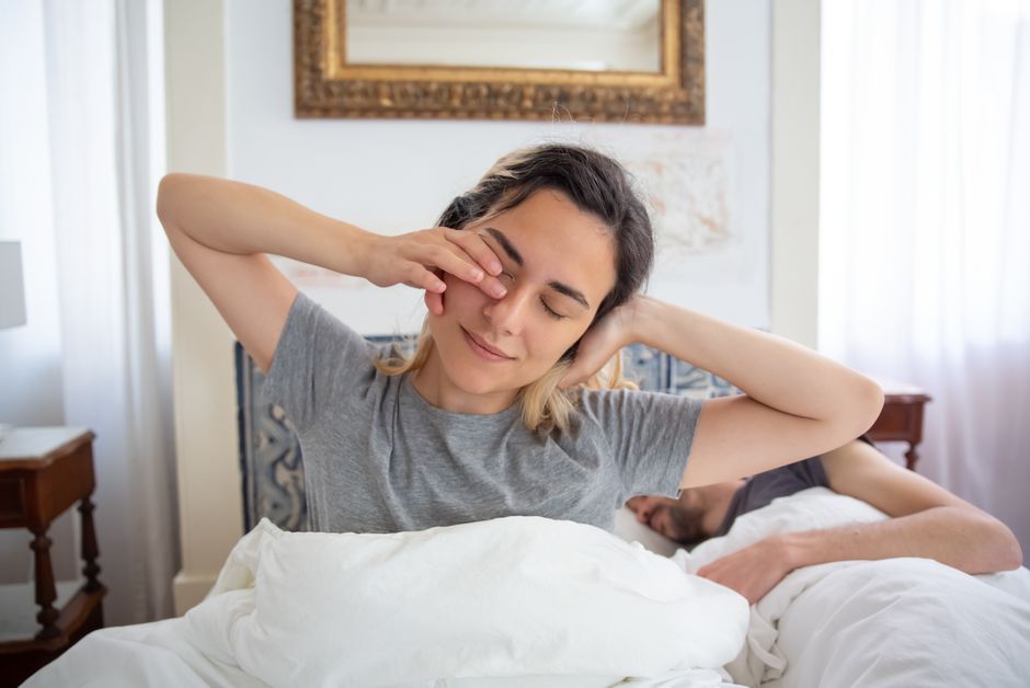 Acordo cansado todo dia mesmo dormindo bem — o que pode ser?